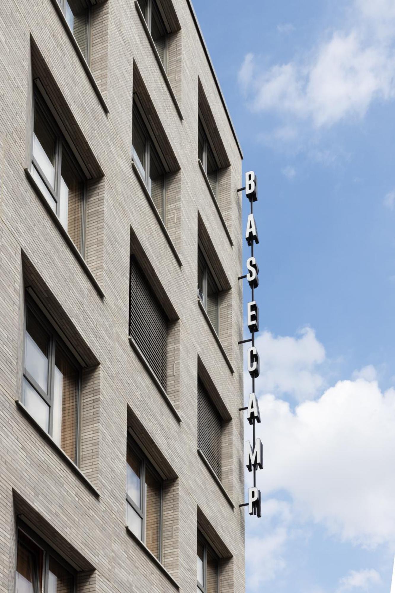 Basecamp Hotel ดอร์ทมุนด์ ภายนอก รูปภาพ